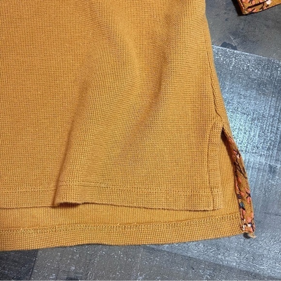 Anthropology Waffle Knit Embellished Sleeve V-Neck Top XS - Picture 5 of 10